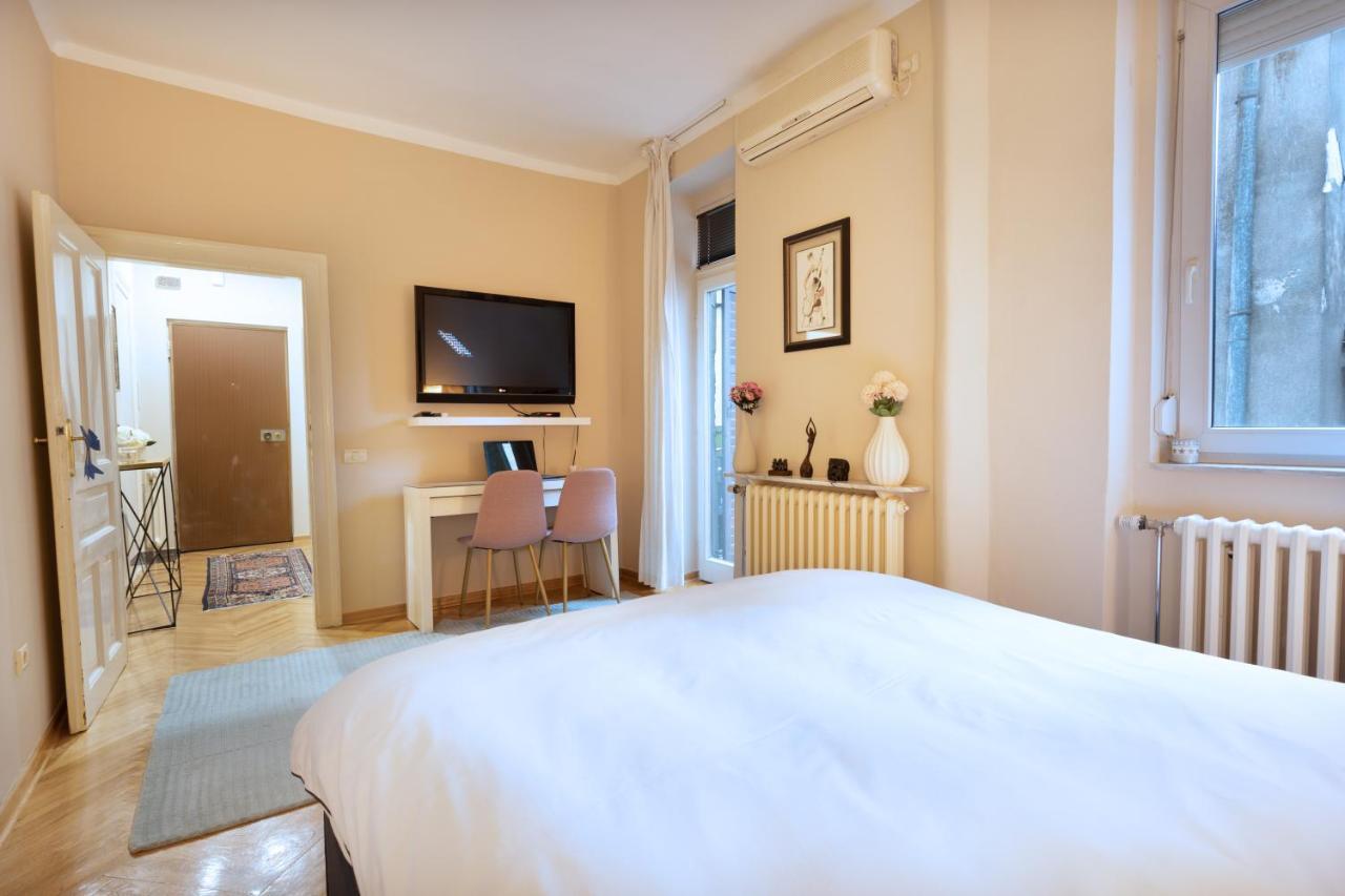 Family Apart Apartment Beograd Bagian luar foto