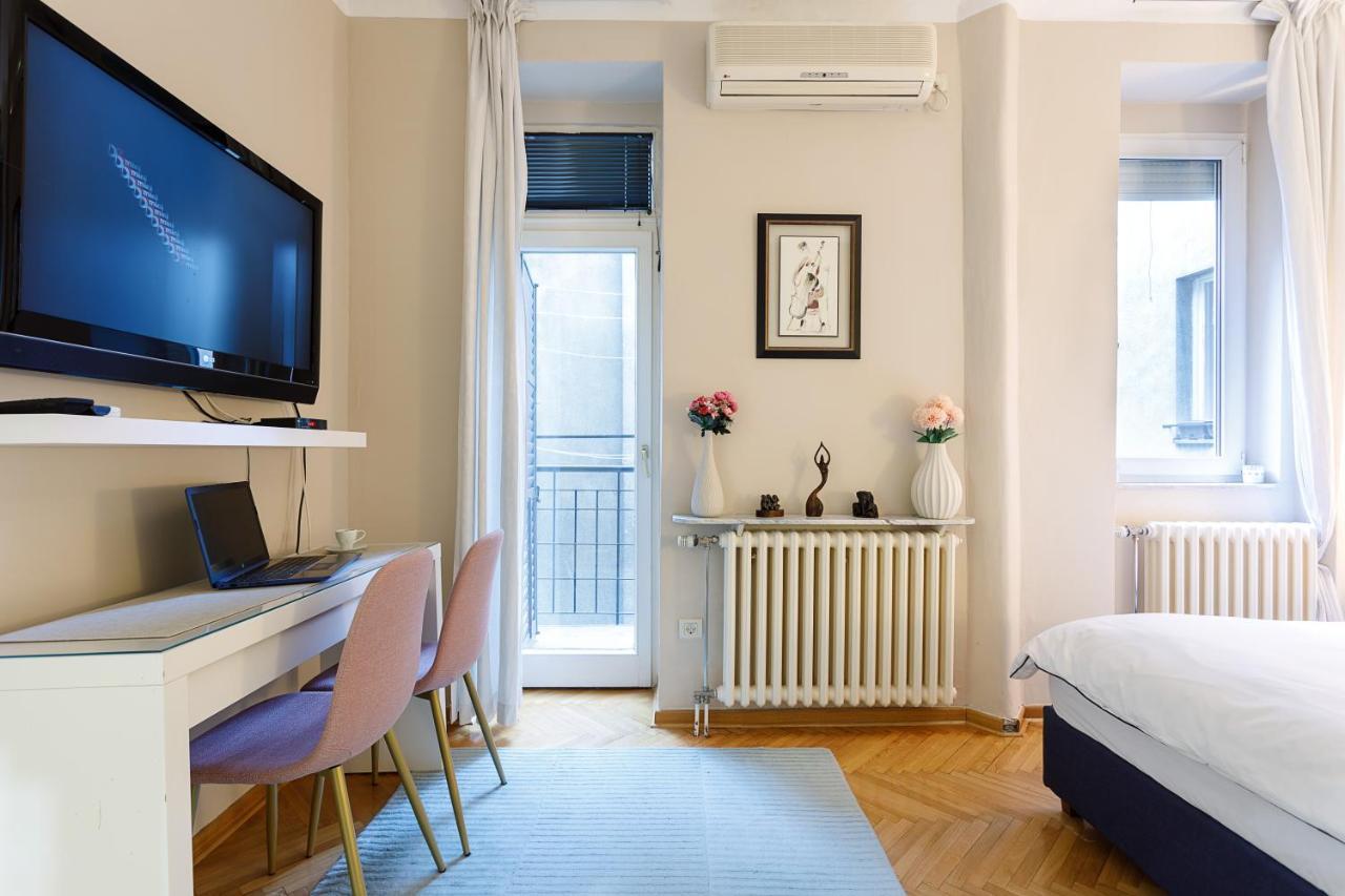 Family Apart Apartment Beograd Bagian luar foto